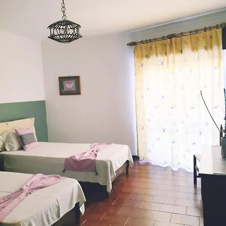 Apartamento Apartamento T2 Duas Rosas - *
